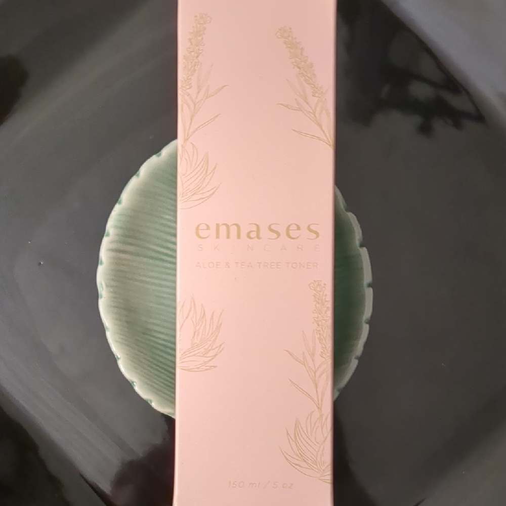 Aloe And Tea Tree Toner